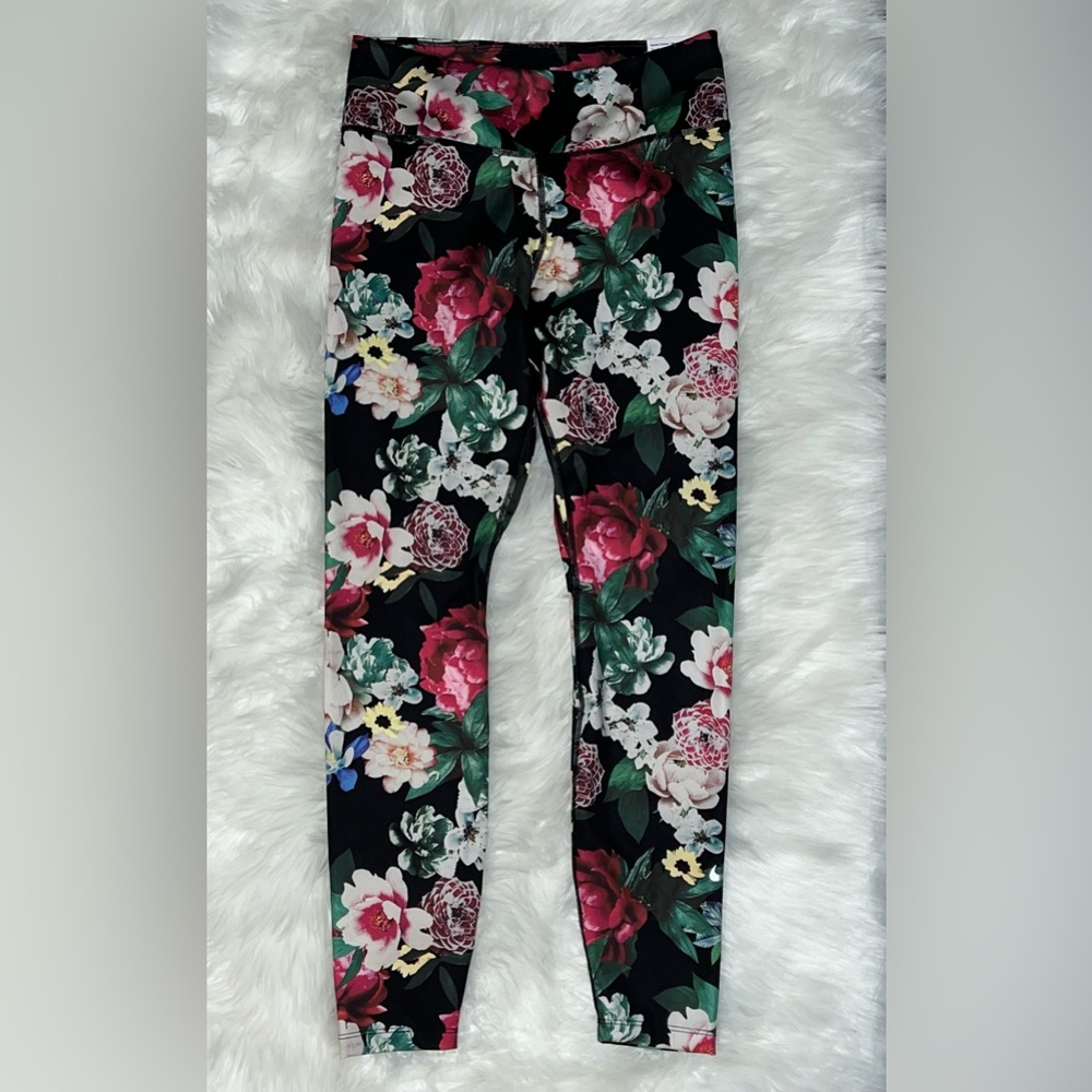 Nike Flower Print Leggings